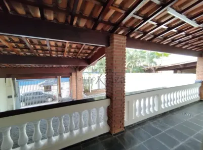 Casa com 4 Quartos à venda, 220m² no Jardim América, Jacareí