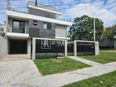 Sobrado com 3 Quartos à venda, 157m² no Água Verde, Curitiba
