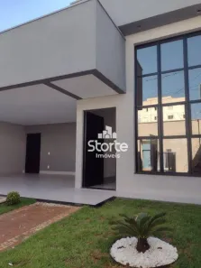 Casa com 3 Quartos à venda, 162m² no Novo Mundo, Uberlândia