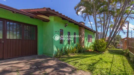 Casa com 3 Quartos à venda, 264m² no Jardim do Salso, Porto Alegre