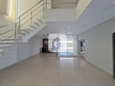 Casa com 4 Quartos para alugar, 470m² no Jardim Colina, Uberlândia