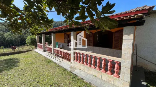 Fazenda/Sítio com 3 Quartos à venda, 4000m² no Centro, Ibiúna