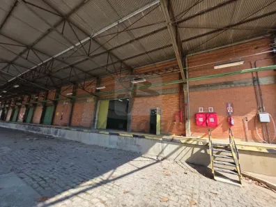 Galpão/Depósito/Armazém para alugar, 937m² no Parque Jaçatuba, Santo André