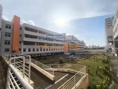 com 1 Quarto para venda ou aluguel, 76779m² no Campestre, Santo André