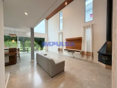 Casa com 4 Quartos para alugar, 200m² no Pedra Branca, Palhoça