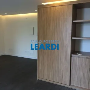 Sala Comercial à venda, 36m² no Indianópolis, São Paulo