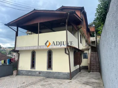 Casa com 6 Quartos à venda, 168m² no São Sebastião, Petrópolis