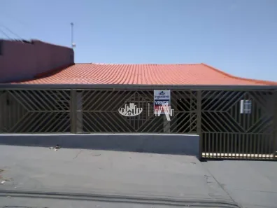 Casa com 3 Quartos à venda, 250m² no Conjunto Café, Londrina