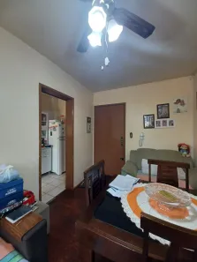 Apartamento com 2 Quartos à venda, 49m² no Vila Nova, Porto Alegre