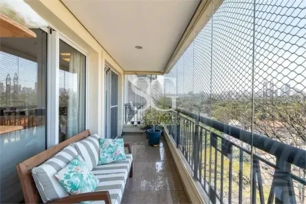 Apartamento com 4 Quartos à venda, 220m² no Alto de Pinheiros, São Paulo