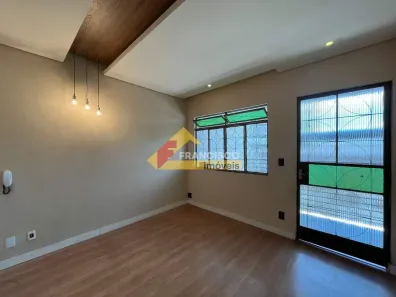 Imóvel Comercial com 5 Quartos para alugar, 167m² no Centro, Divinópolis