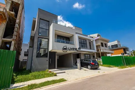 Casa de Condomínio com 3 Quartos à venda, 116m² no Santa Cândida, Curitiba