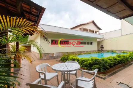 Casa com 5 Quartos à venda, 530m² no Vila Rosália, Guarulhos