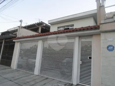Sobrado com 3 Quartos à venda, 225m² no Bortolândia, São Paulo