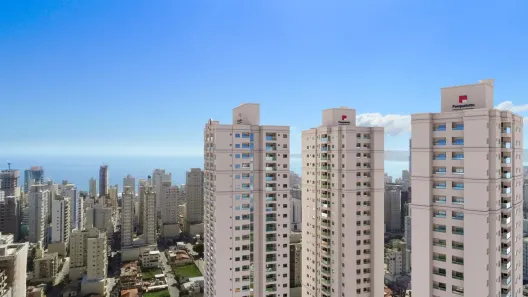 Apartamento com 3 Quartos à venda, 100m² no Meia Praia, Itapema