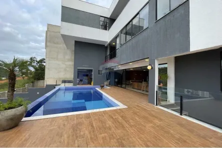 Casa com 4 Quartos para alugar, 850m² no Spina Ville II, Juiz de Fora