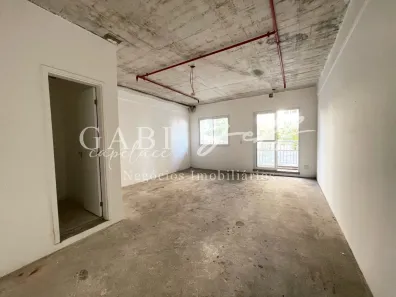 Sala Comercial à venda, 42m² no Vila Mathias, Santos