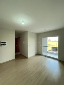 Apartamento com 2 Quartos para alugar, 52m² no Zona 06, Maringá