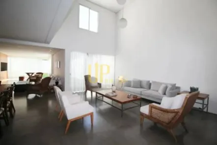 Casa com 3 Quartos à venda, 258m² no Vila Olímpia, São Paulo