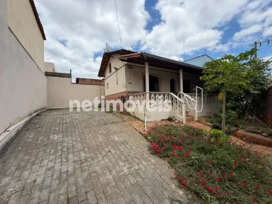 Casa com 2 Quartos à venda, 184m² no Nazaré, Belo Horizonte