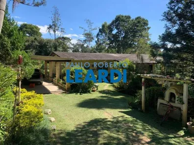 Fazenda/Sítio com 3 Quartos à venda, 340m² no Cachoeira, Cotia