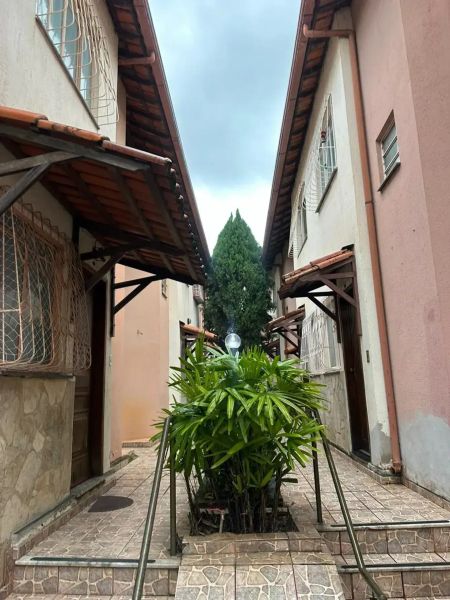 Casa com 3 quartos — Itapoã, Belo Horizonte