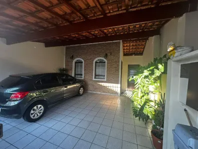 Casa com 3 Quartos à venda, 130m² no Jardim América, São José dos Campos