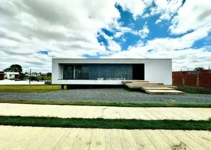 Casa de Condomínio com 4 Quartos à venda, 250m² no Jd N Sra Salete, Araçoiaba da Serra