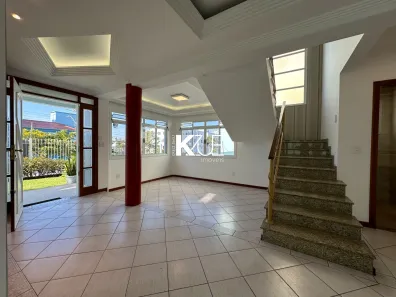 Casa com 3 Quartos à venda, 244m² no Capoeiras, Florianópolis