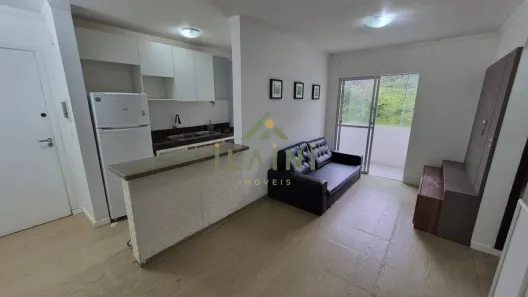 Apartamento com 2 Quartos para alugar, 65m² no Cedro, Camboriú
