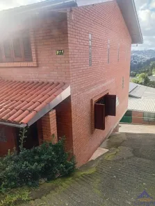Casa com 3 Quartos para alugar, 112m² no Santa Corona, Caxias do Sul