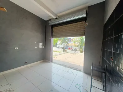 Ponto Comercial para venda ou aluguel, 18m² no Jardim Aeroporto, São Paulo