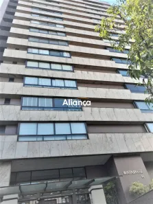 Apartamento com 3 Quartos para alugar, 120m² no Auxiliadora, Porto Alegre