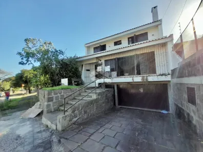 Casa com 4 Quartos à venda, 235m² no Patronato, Santa Maria
