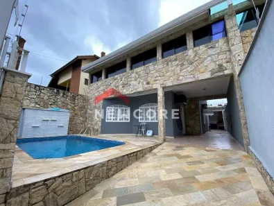 Sobrado com 3 Quartos à venda, 267m² no Parque Balneario Oasis, Peruíbe