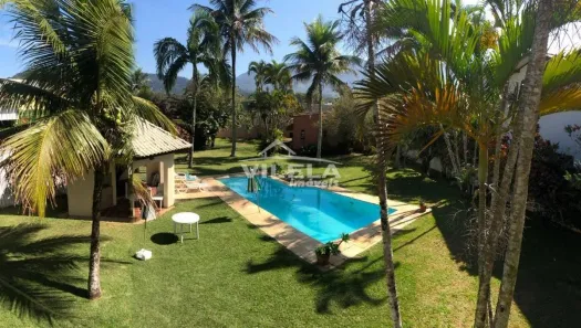 Sobrado com 4 Quartos à venda, 454m² no Balneário Califórnia, Caraguatatuba