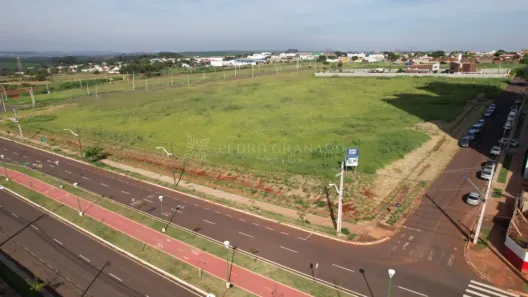 Lote/Terreno à venda, 5743m² no Jardim Iguaçu, Maringá