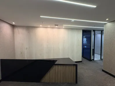 Sala Comercial para alugar, 254m² no Setor Bueno, Goiânia
