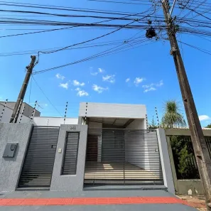 Casa com 3 Quartos à venda, 100m² no Monte Belo, Londrina