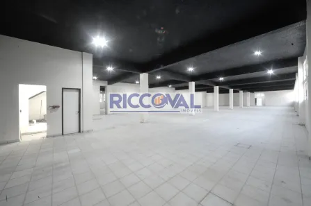 Galpão/Depósito/Armazém para alugar, 4000m² no Água Branca, São Paulo