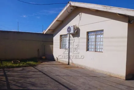 Casa com 2 Quartos à venda, 175m² no Maria Lúcia, Londrina