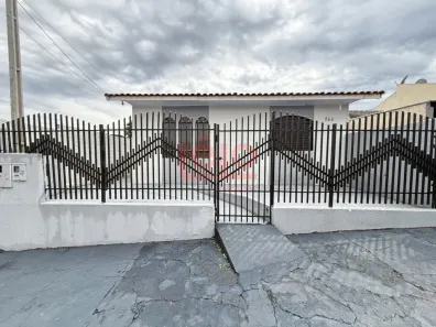 Casa com 2 Quartos para alugar, 60m² no Parque das Laranjeiras, Maringá