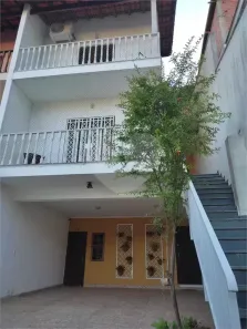 Casa com 3 Quartos à venda, 190m² no Vila Irmãos Arnoni, São Paulo
