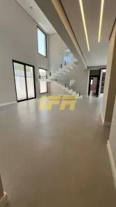 Sobrado com 4 Quartos à venda, 247m² no Quiririm, Taubaté