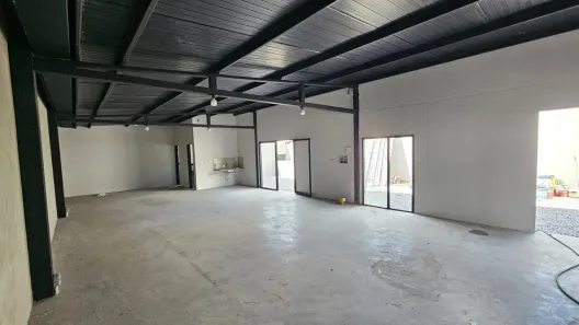 Ponto Comercial para alugar, 100m² no Quilombo, Cuiabá