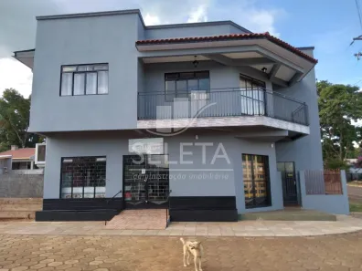 Sobrado com 2 Quartos à venda, 385m² no Centro, Ibema