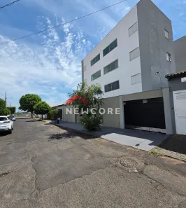 Apartamento com 2 Quartos à venda, 49m² no Jardim Patrícia, Uberlândia