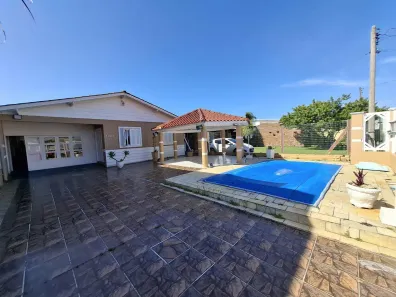 Casa com 3 Quartos à venda, 190m² no Tramandaí, Tramandaí