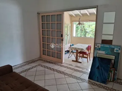 Casa com 4 Quartos à venda, 300m² no Rio Tavares, Florianópolis