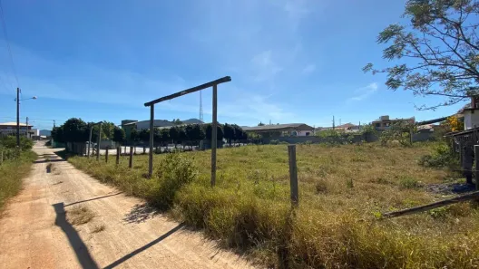 Lote/Terreno à venda, 840m² no , Garopaba